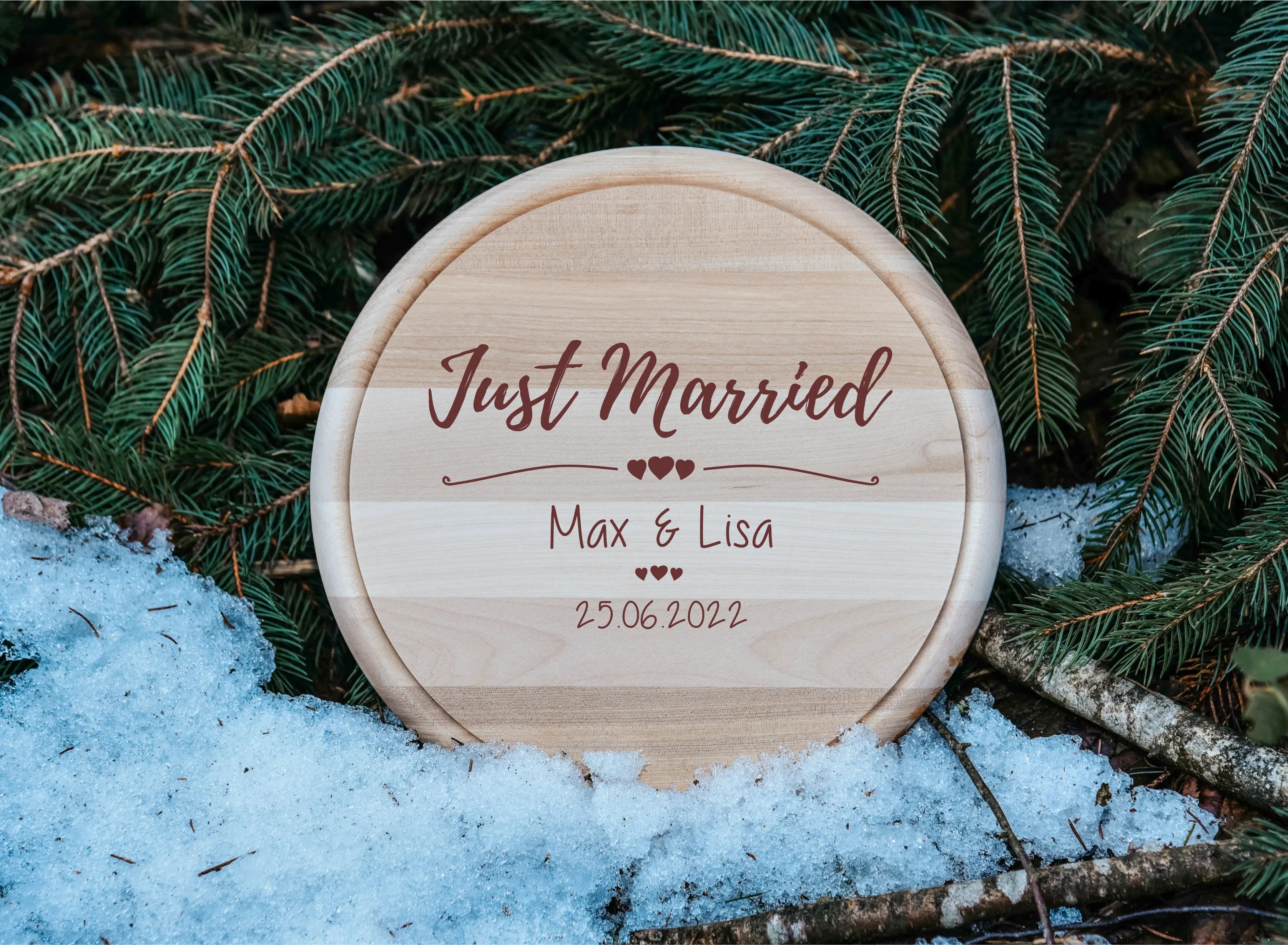 Just Married Mit Namen und Datum | graviertes Schneidebrett/Jausenbrett     